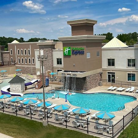 Holiday Inn Express Wisconsin Dells By Ihg Exterior foto