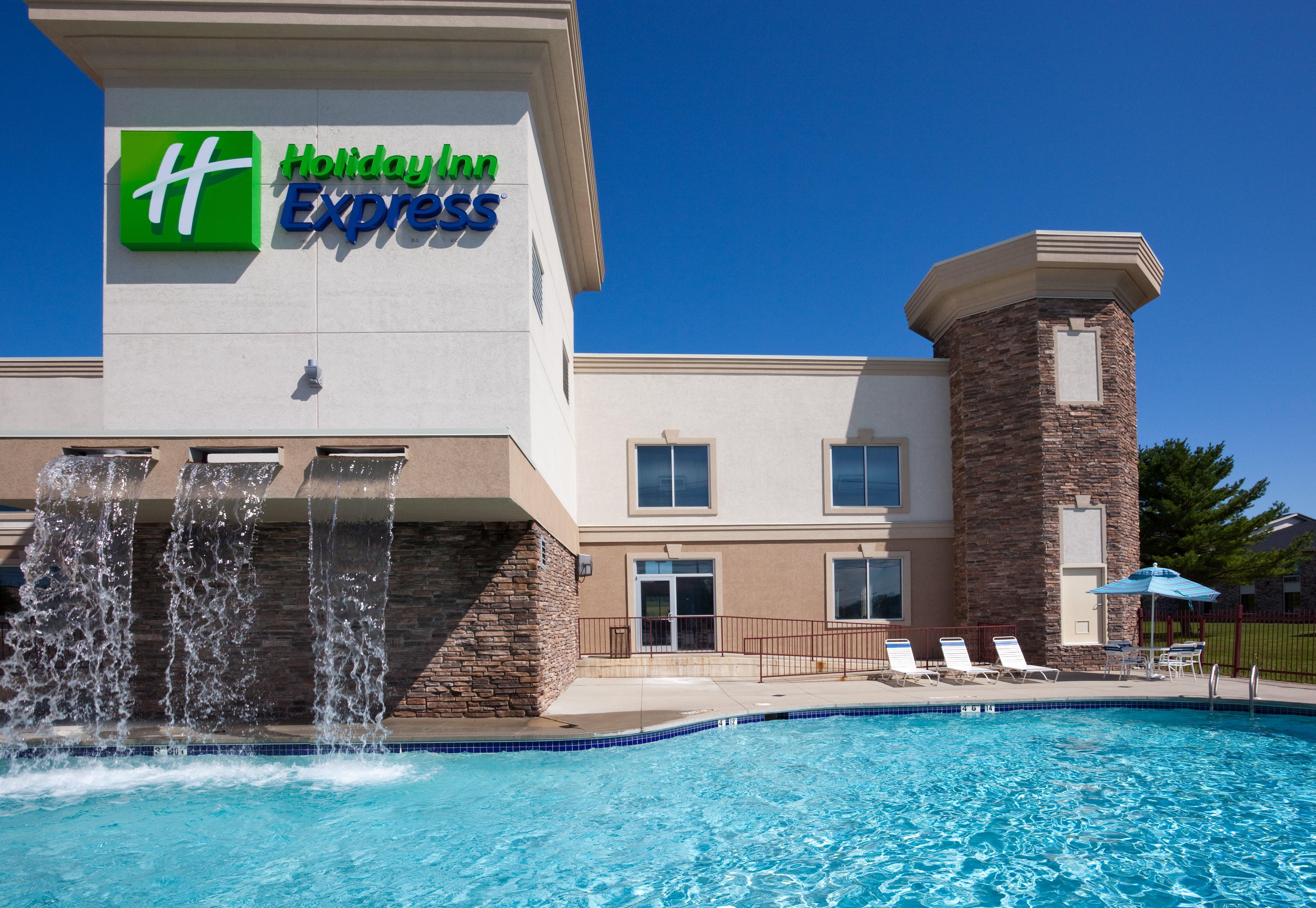 Holiday Inn Express Wisconsin Dells By Ihg Exterior foto